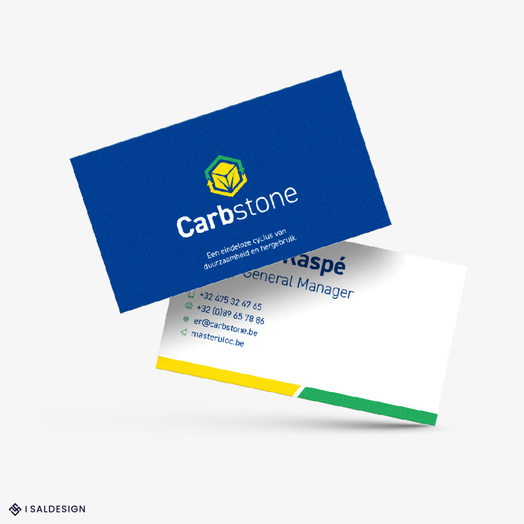 Een meertalige website met branding, waarbij de naam Carstone op een visitekaartje wordt weergegeven.