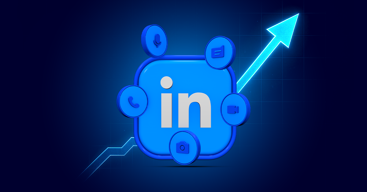 LinkedIn logo met communicatie-iconen eromheen, tegen een donkerblauwe achtergrond met een opwaartse pijl en grafieklijn die groei-perfect aangeeft voor wie meer bereik op LinkedIn wil via een slimme Linkedin-strategie.